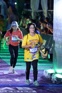 BIB: 3592, 3720
                            <button type="button" onclick="openModal(26256471)" class="btn btn-primary btn-sm float-right btn-popup" data-toggle="modal" data-target=".modal-high-quality">
                        <i class="fas fa-shopping-cart"></i> Add to Cart
                    </button>
                                            <button type="button" onclick="isThisMe(26256471, true)" class="btn btn-success btn-sm float-right btn-popup btn-isme hidden" data-toggle="tooltip" data-placement="bottom" title="นี่คือรูปของคุณใช่ไหม คลิกที่นี่เพื่อเอาเข้าอัลบั้ม">
                        <i class="fas fa-plus"></i> Add to album
                    </button>
                    <button type="button" onclick="isThisMe(26256471, false)" class="btn btn-warning btn-sm float-right btn-popup btn-isnotme hidden">
                        <i class="fas fa-ban"></i> Remove from album
                    </button>